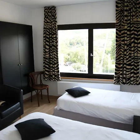 L'auberge Saint Remacle فندق *