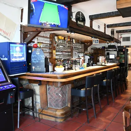 فندق L'auberge Saint Remacle *